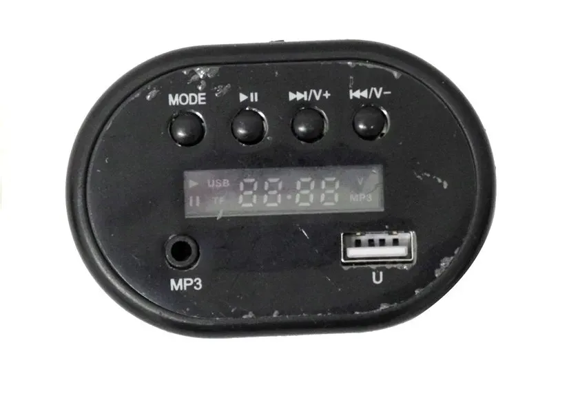 panel-muzyczny-do-bmw-x6m