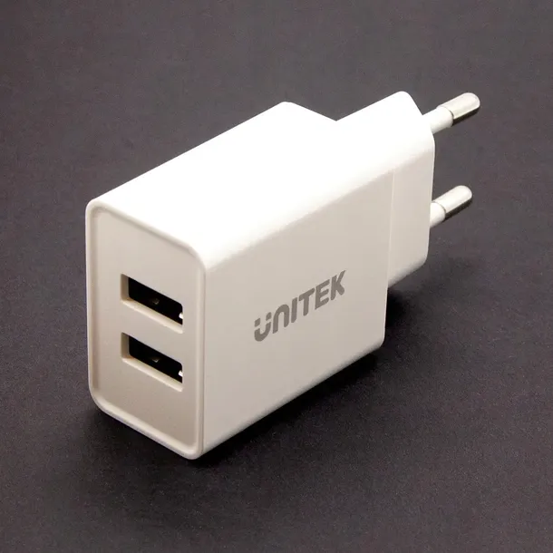 unitek-biala-ladowarka-2x-usb-a-12w-5v-2-4a-kolor-bialy