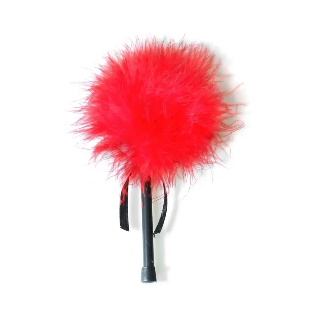 pejcz-mini-red-feather-tickler