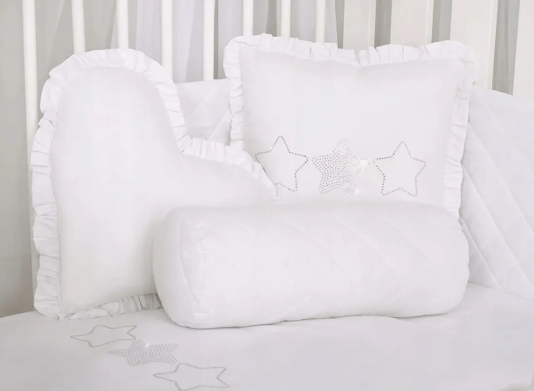 dekoracyjna-poduszka-serce-bialy