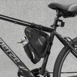 torba-rowerowa-pod-rame-1-5l-czarna-wysokosc-10-cm