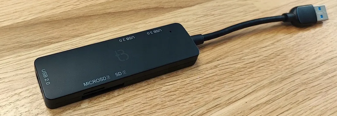hub-adapter-przejsciowka-4w1-usb-3-0-do-5gbps-microsd-dla-windows-mac-linux