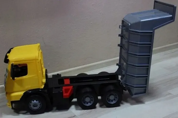 wywrotka-z-blokada-63-cm-skala-nie-dotyczy