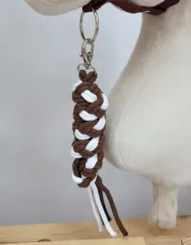 uwiaz-dla-hobby-horse-ze-sznurka-bialo-brazowy