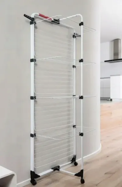 suszarka-vileda-mixer-4-cechy-dodatkowe-na-kolkach-uchwyt-do-suszenia-bielizny-uchwyt-na-wieszaki