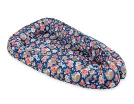 kokon-niemowlecy-dwustronny-kojec-otulacz-premium-bobono-lisia-rodzinka-na