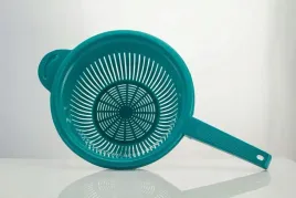 durszlak-cedzak-z-raczka-20-cm-polski-produkt