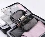 kosmetyczka-szara-zapiecie-zamek