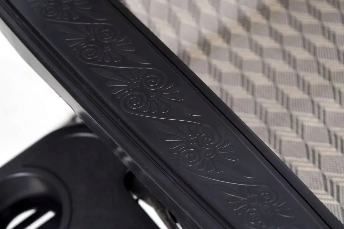 lezak-ogrodowy-orion-zero-gravity-brazowy-stan-nowy