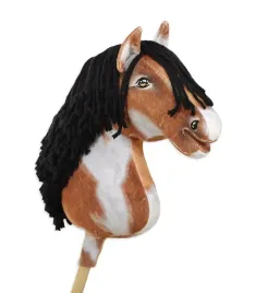 hobby-horse-duzy-kon-na-kiju-premium-srokaty-tobiano-z-czarna-grzywa-a3