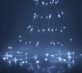 lampki-na-druciku-kaskada-40-led-zimne-biale-05m-na-baterie-ip20