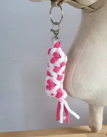 uwiaz-dla-hobby-horse-ze-sznurka-jasny-roz-ciemny-roz-bialy