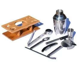 zestaw-ozdobnych-akcesoriow-barmanskich-do-drinkow