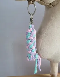 uwiaz-dla-hobby-horse-ze-sznurka-mieta-fiolet-jasny-roz