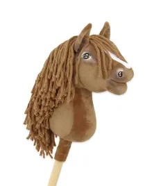 hobby-horse-maly-kon-na-kiju-premium-jasny-kasztan-a4
