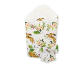 rozek-miekki-dla-niemowlat-z-wiazaniem-w-lesie