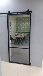 system-przesuwny-twin-art-retro-drzwi-szklane-loft-kratka-system-przesuwny