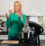robot-kuchenny-planetarny-2200w-cechy-dodatkowe-antyposlizgowe-nozki-z-przyssawkami