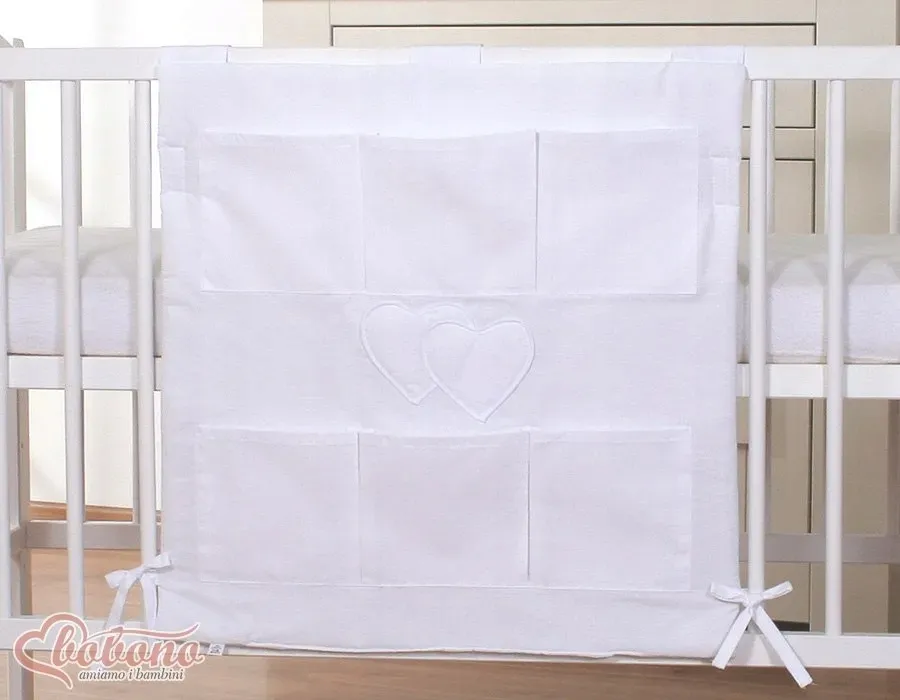 przybornik-z-kieszonkami-serduszka-biale