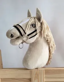 kantar-regulowany-dla-konia-hobby-horse-a3-bezowy-z-czarnym-futerkiem