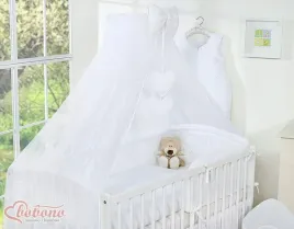 moskitiera-z-szyfonu-wiszace-serduszka-biale