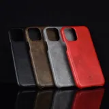 crong-essential-cover-etui-iphone-11-pro-czerwony-material-skora-ekologiczna