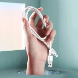 kabel-przewod-do-iphone-usb-lightning-2-4a-1-2m-czarny-kolor-czarny
