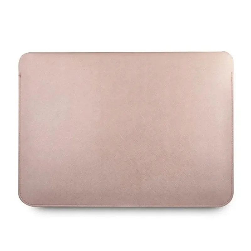 guess-saffiano-script-computer-sleeve-etui-na-notebooka-13-rozowy