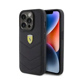 ferrari-quilted-metal-logo-etui-iphone-15-pro-czarny