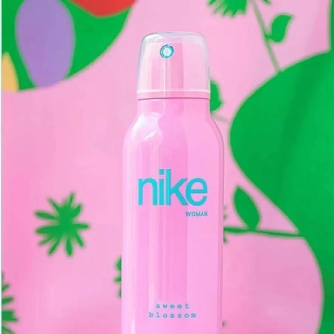 dezodorant-damski-w-sprayu-nike-sweet-blossom-woman-perfumowany-200-ml