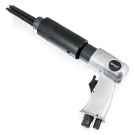 pneumatyczny-mlotek-skaler-iglowy-na-sprezone-powietrze-do-rdzy