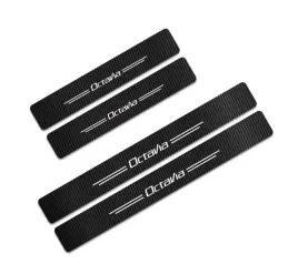 naklejki-ochronne-na-progi-folia-ochronna-progow-karbon-do-skoda-octavia