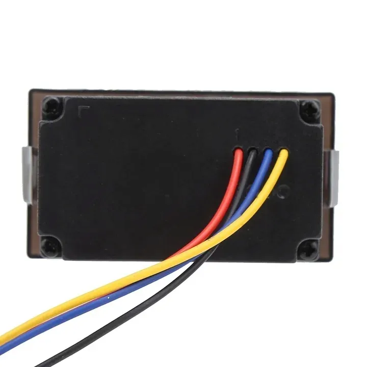 luminous-cyfrowy-zegar-samochodowy-led