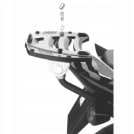 kappa-stelaz-kufra-centralnego-suzuki-gsf-1200-bandit-s-00-05-bez-ply