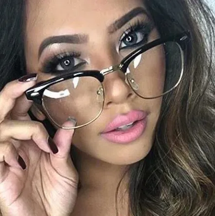 okulary-przeciwsloneczne-plusy-nerdy-1