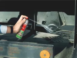 wurth-odrdzewiacz-w-sprayu-do-srub-metalu-rdzy-smar-samkow-prowadnic