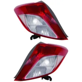 lampy-tyl-tylne-toyota-yaris-p13-10-komplet-depo