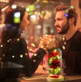 wieczna-roza-w-szkle-swiecaca-led-prezent-walentynki-dzien-babci-kobiet