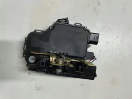 zamek-drzwi-przod-prawy-vw-passat-b5-fl-golf-iv-4-skoda-octavia