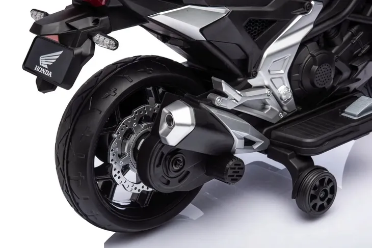 motor-honda-nc750x-bialy-predkosc-maksymalna-5-km-h