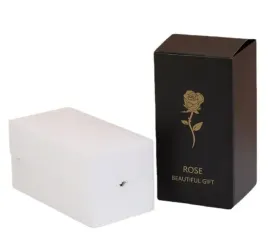 wieczna-roza-w-szkle-swiecaca-led-w-pudelku-prezent-walentynki-dzien-kobiet