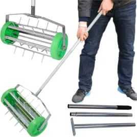aerator-reczny-z-funkcja-wertykulatora-na-kolach-z-trzonkiem-43cm-do-trawy