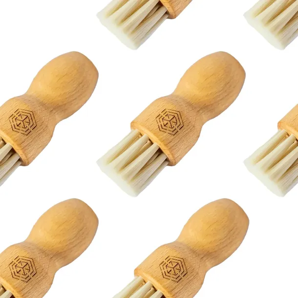 nested-szczoteczka-do-doglebnego-mycia-twarzy-marka-nested