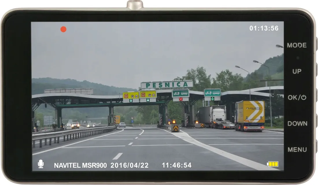 wideorejestrator-navitel-msr900-smartbox