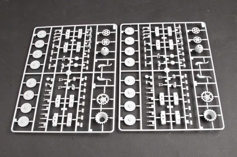 trumpeter-01537-german-e-50-flakpanzer-1-35-marka-trumpeter