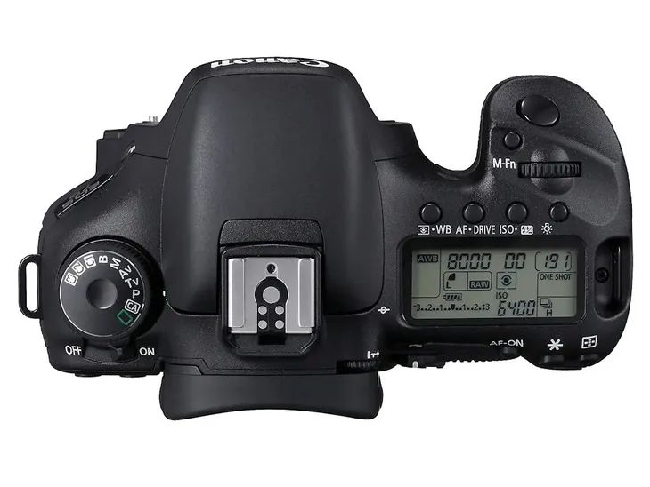 lustrzanka-canon-eos-7d-korpus-marka-canon
