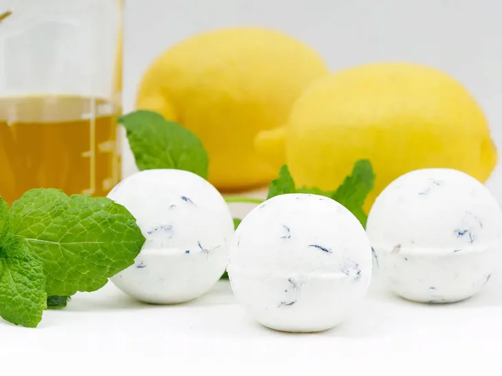 slomiana-pracownia-kula-cytryna-mieta-zielona-70-g-rodzaj-kula