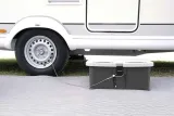 stopien-wejsciowy-ze-schowkiem-boxstep-brunner-marka-bez-marki
