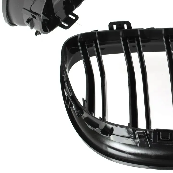 nerki-grill-atrapa-czarny-polysk-do-bmw-e90-e91lifting-2008-2013