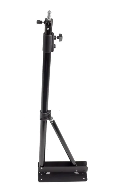 lampa-sufitowo-scienna-reflektor-100w-stan-nowy-moc-zarowki-swietlowki-100-w